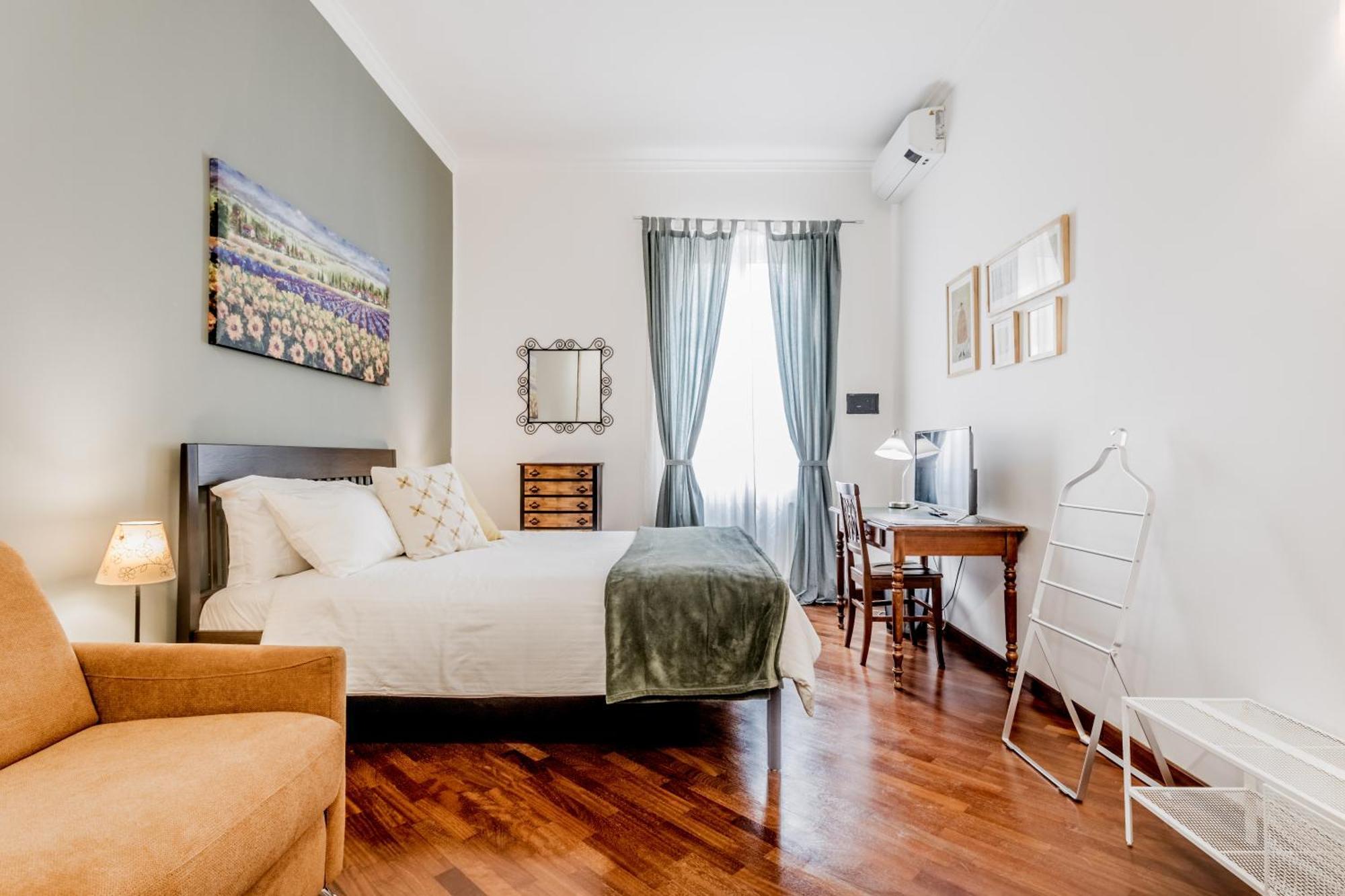Dardanelli House * Rome